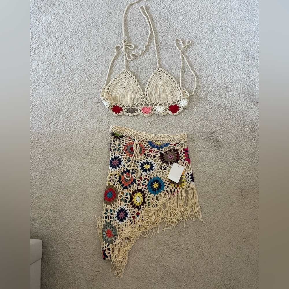 Multi colored swim suit coverup